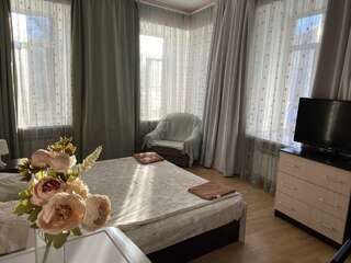 Гостиница Hostel GoodHoliday Санкт-Петербург Комната эконом №6-2