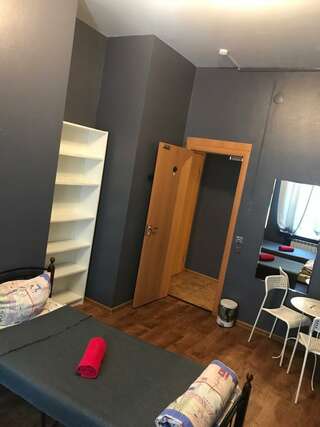 Гостиница Hostel GoodHoliday Санкт-Петербург Комната эконом №2-6
